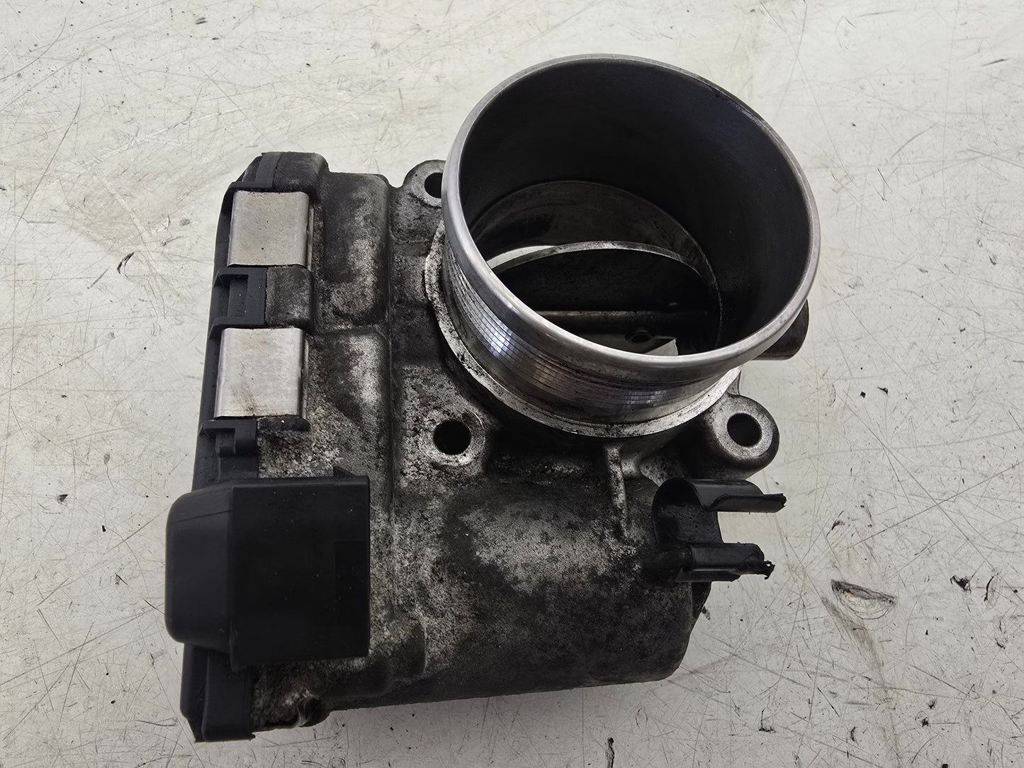 2016 Volvo V60 D3 Throttle Body 31216665