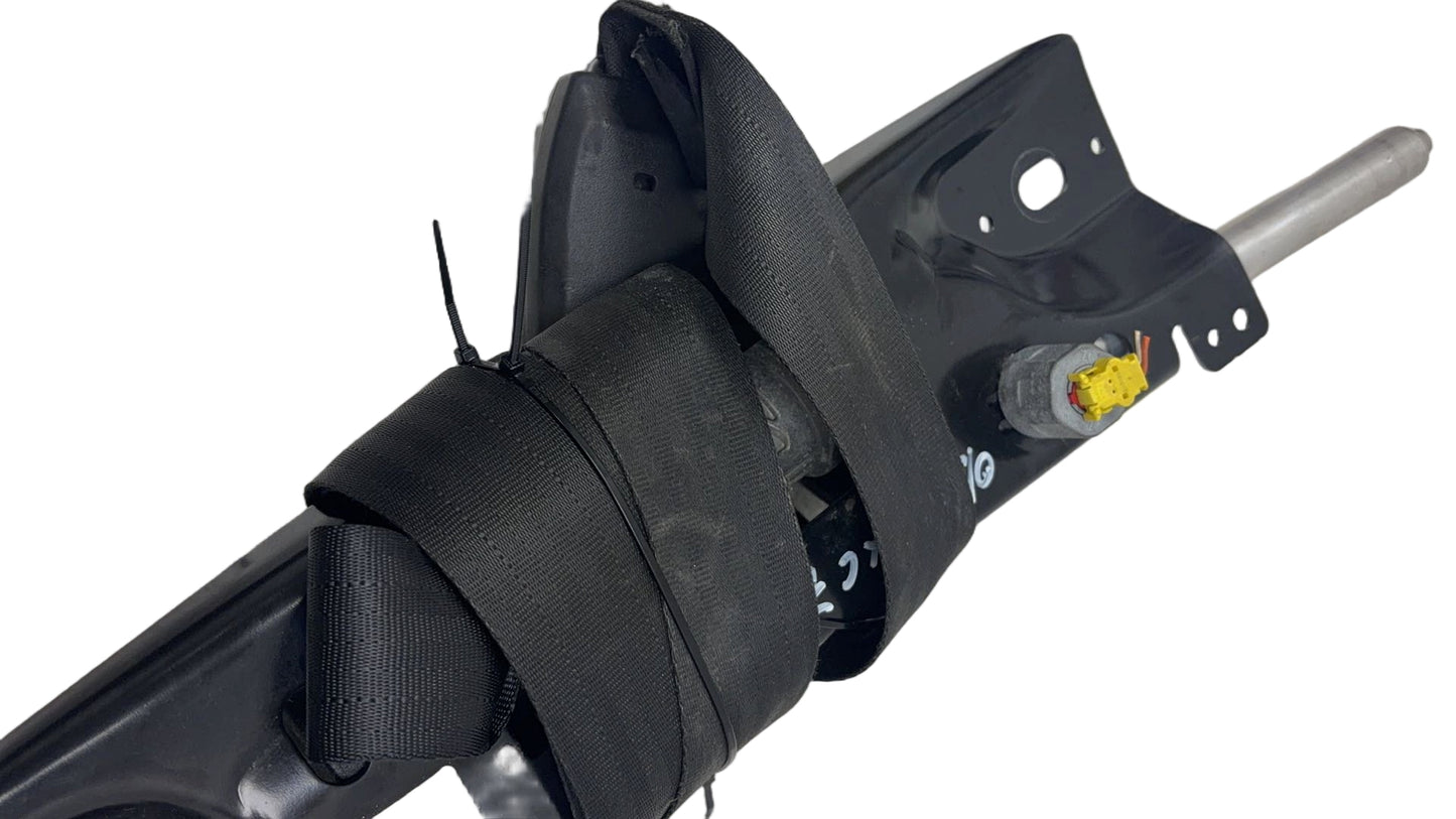2008 - 2016 Volvo XC70 III 136 Station Wagon Right Front Seat Belt 39865060