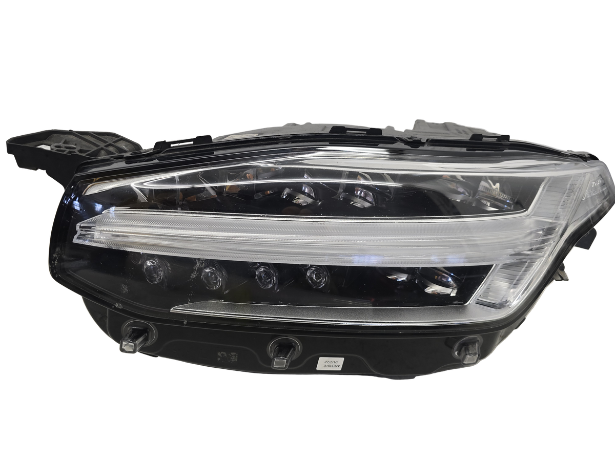 2015-2018 Volvo XC90 II Left LED Headlight 31446882 — Genuine OEM Passenger Side, VRAC Grade A