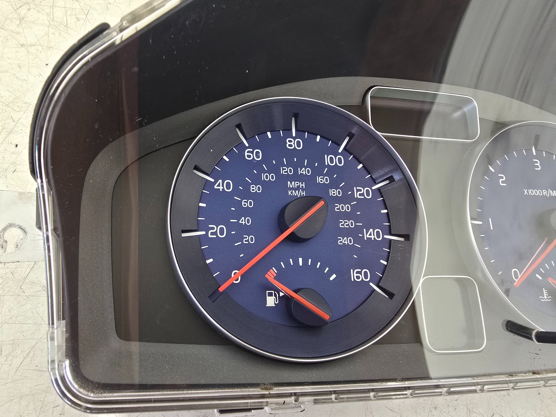 2007 Volvo C30 Instrument Cluster 30695705