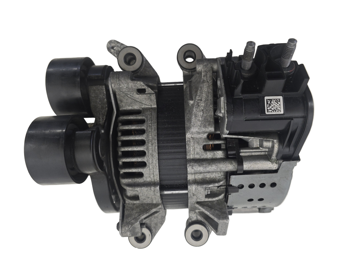 31652870 Volvo XC60 II B4 Mild Hybrid 48V ISAM Alternator 2017–2026 1969cc Diesel AWD — 0127813009