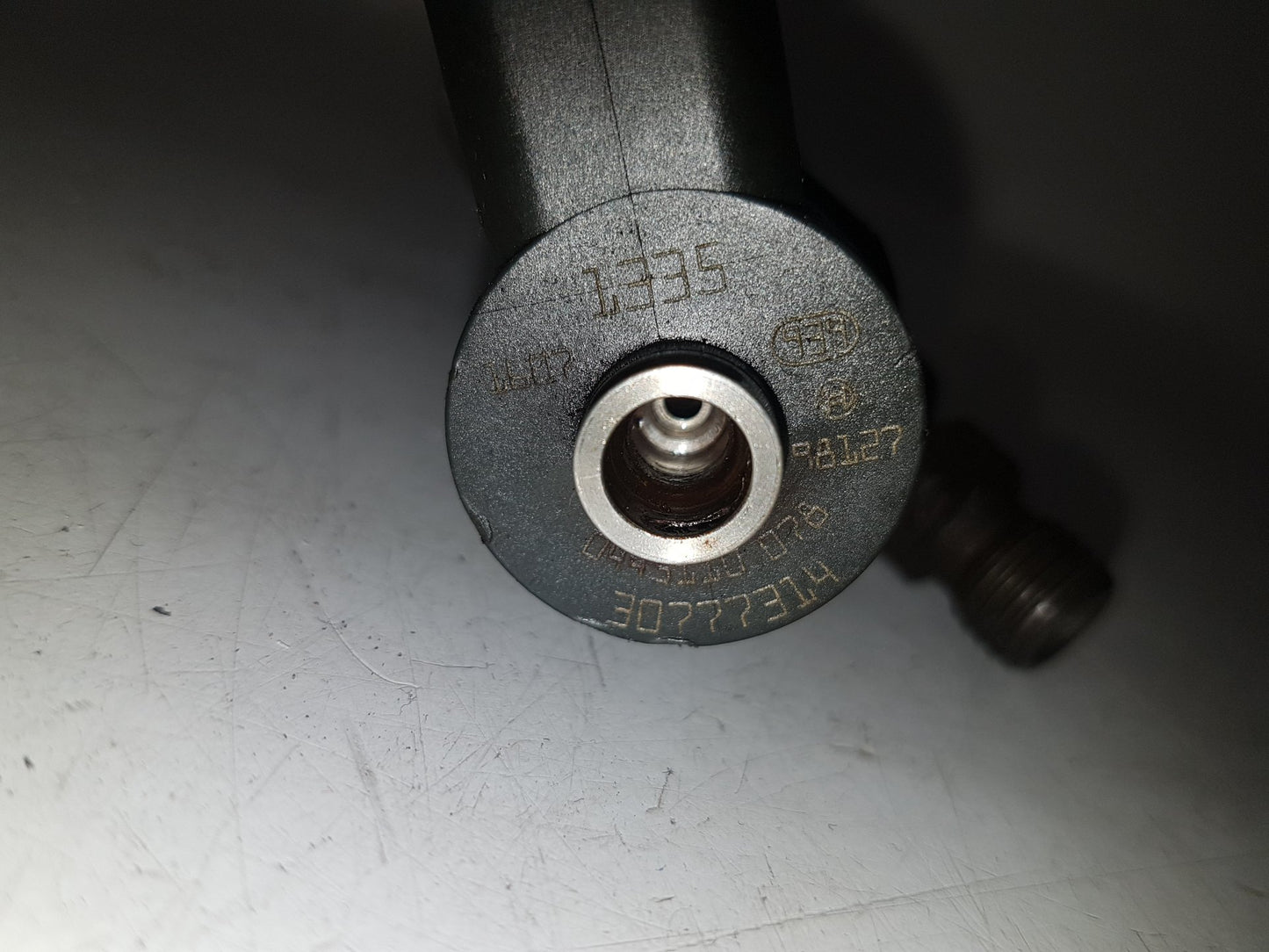 2002 - 2005 Volvo S60  Saloon Fuel Injector 0 445 110 078