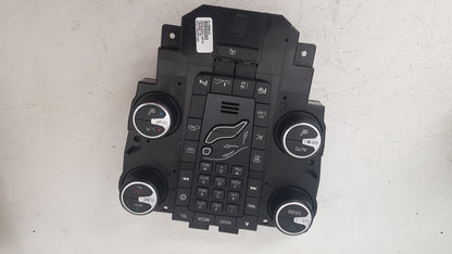 2014 - 2018 Volvo V40  Hatchback HEATER & RADIO CONTROL PANNEL *