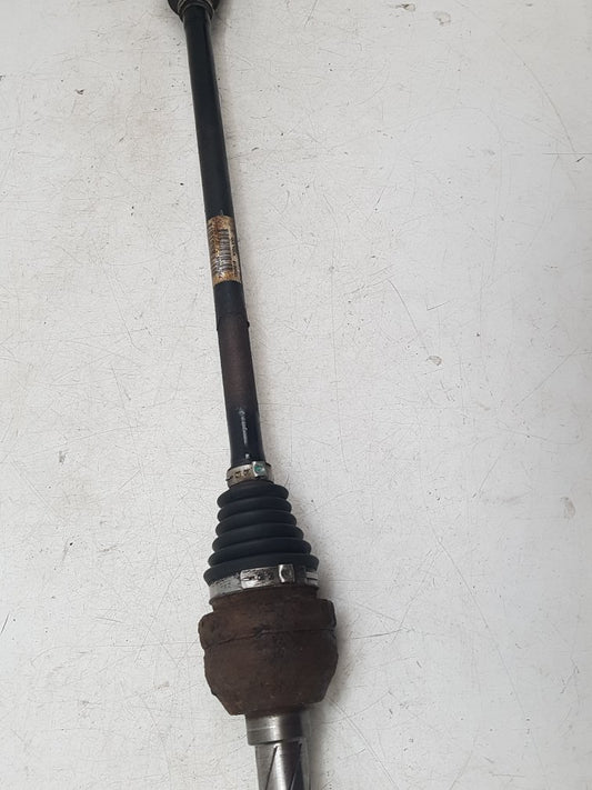 2002 - 2006 Volvo XC90  Estate Right Rear Drive Axle 30759249