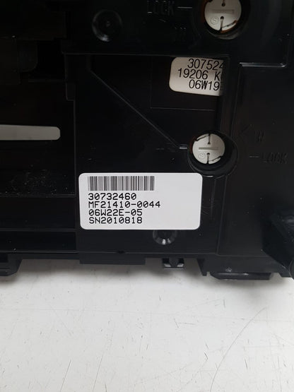 2005 - 2010 Volvo XC90  Estate Radio Controls 30732460