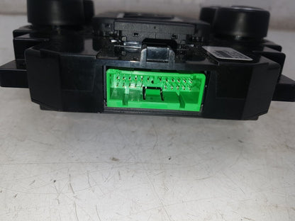 2014 Volvo V40  Hatchback HEATER & RADIO CONTROL PANNEL 31288103