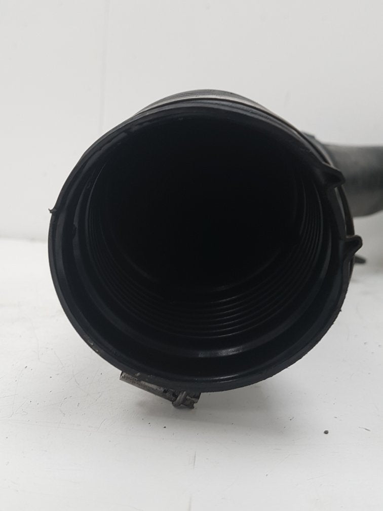 2008 - 2012 Volvo V50   Intercooler Pipe 31274767