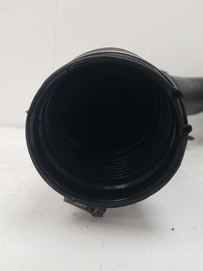 2008 - 2012 Volvo V50   Intercooler Pipe 31274767