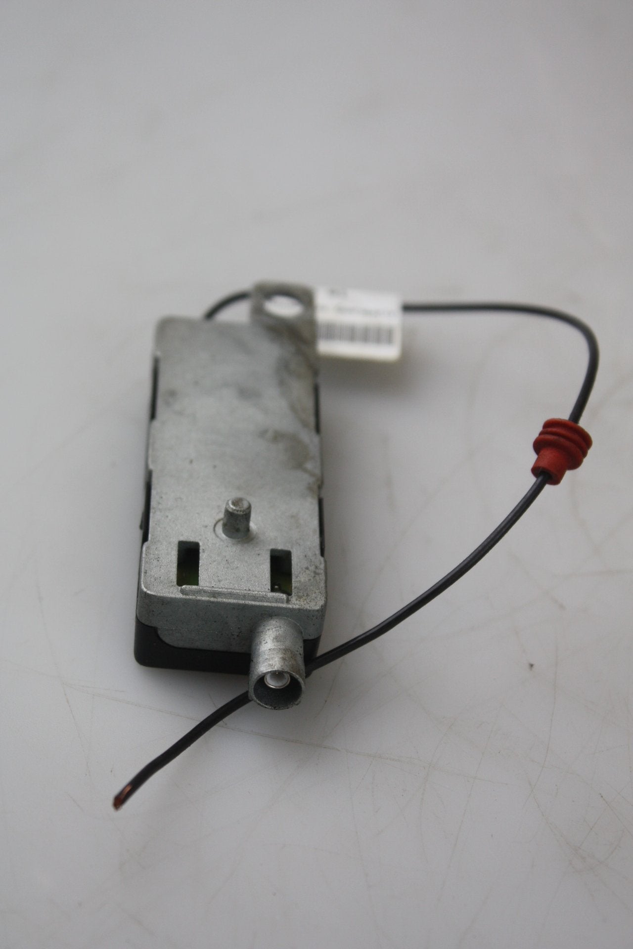 2004 - 2012 Volvo C70   ANTENNA AMPLIFIER 30775607