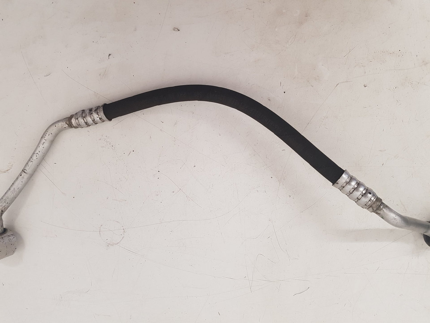 2012 - 2019 Volvo V40  Hatchback A/C Pipe
