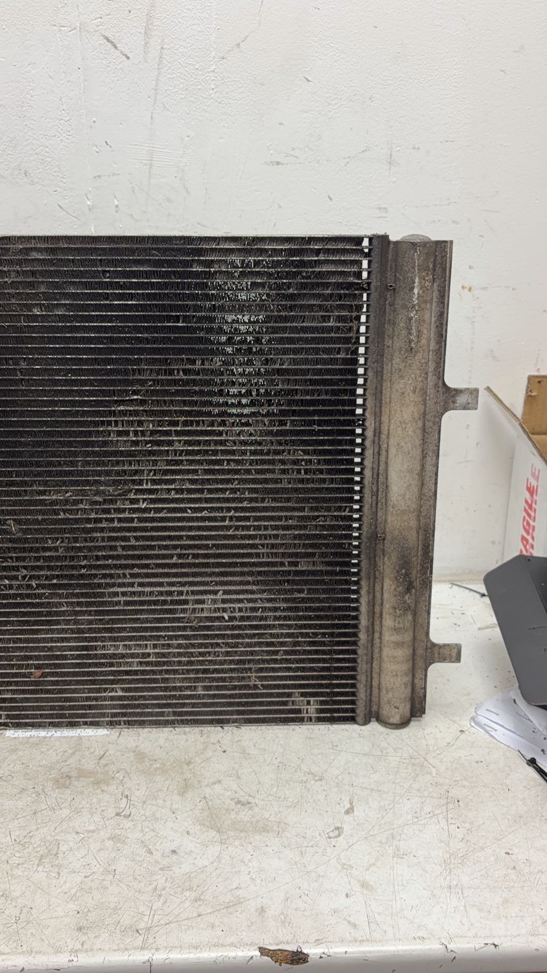 2013 - 2016 Volvo V40 III 525 Hatchback A/C Condenser 29922528