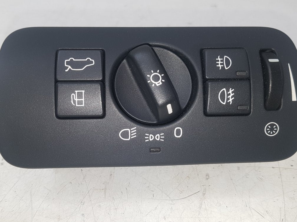 2009 - 2015 Volvo XC60  Estate Headlight Switch 30739434