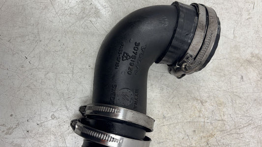 2007 - 2014 Volvo XC90  Estate AIR INTAKE HOSE 30714480