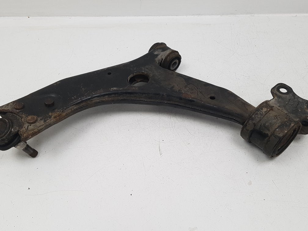 2006 - 2009 Volvo C70  Convertible Right Front Lower Control Arm