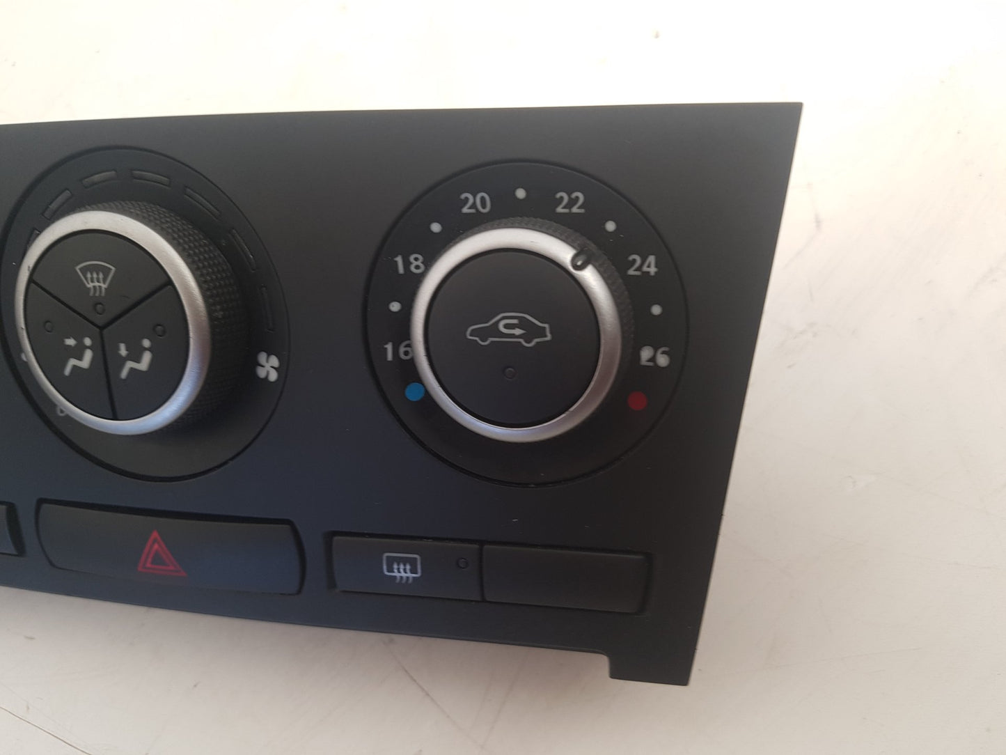 2007 - 2015 Saab 9-3  Estate Heater Controls 12772891 BA