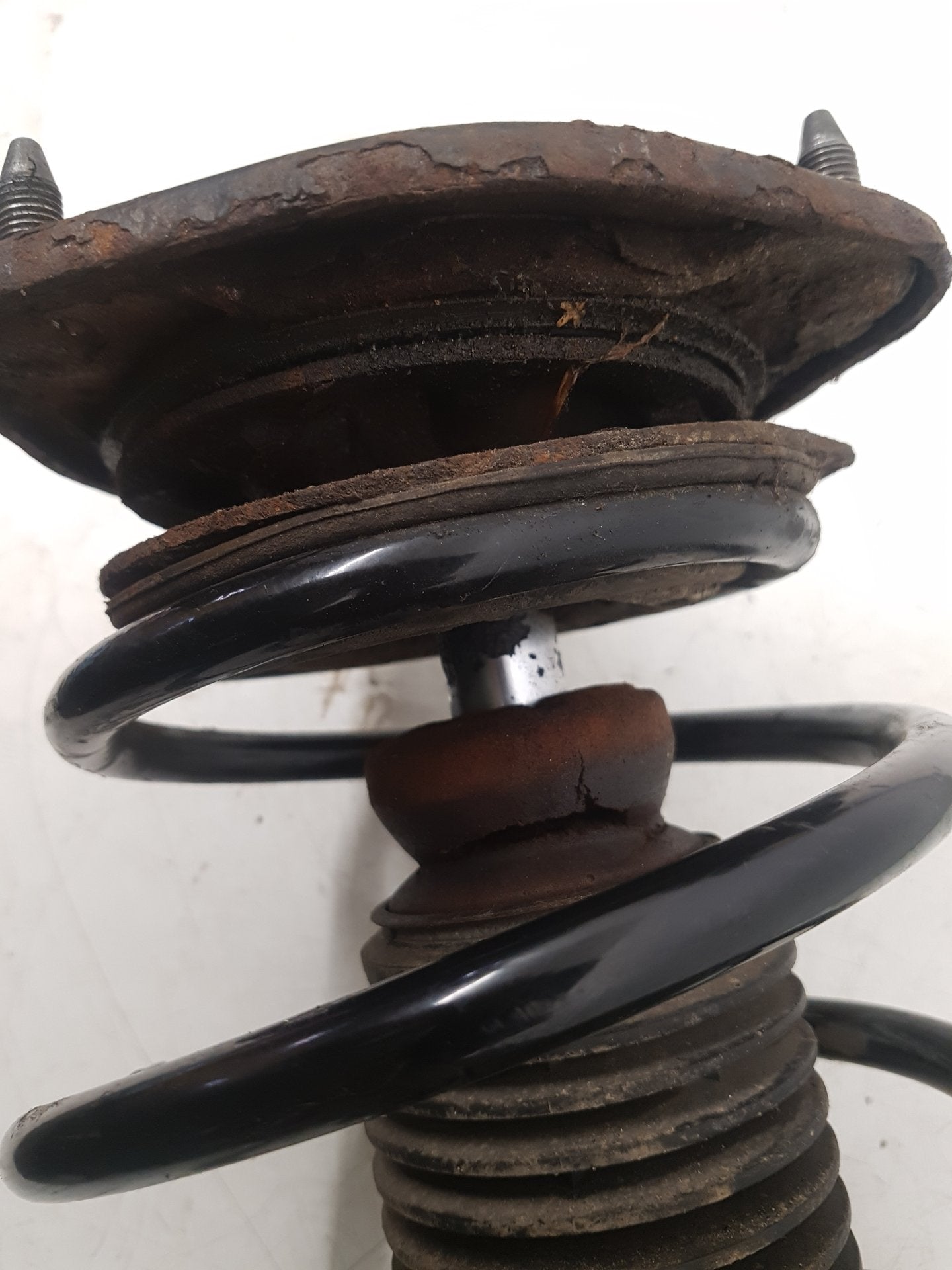 2000 - 2004 Volvo V40  Estate Left Front Shock Absorber