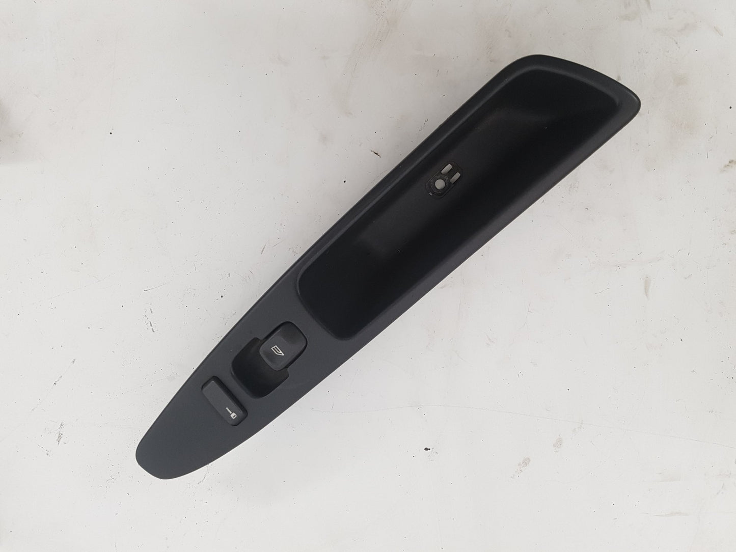 2000 - 2004 Volvo V40  Estate Left Front Window Switch 30638704
