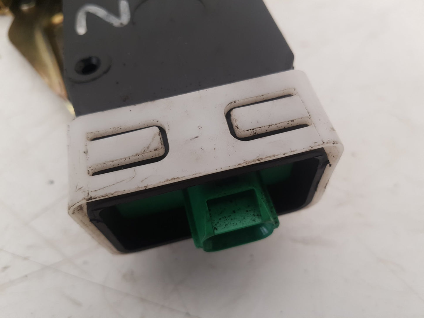 2000 - 2004 Volvo V40  Estate Right Front Door Lock Actuator