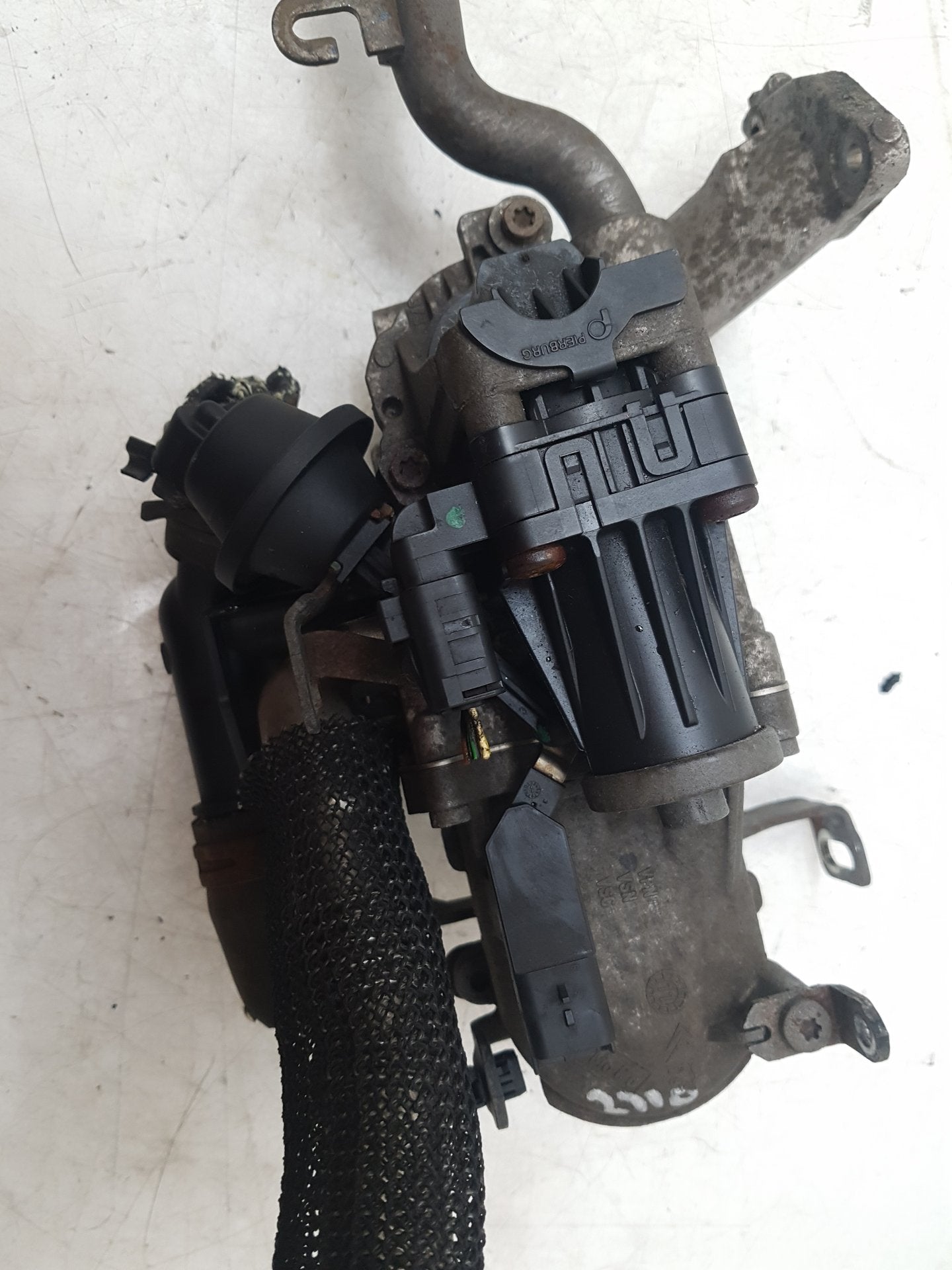 2010 - 2012 Volvo C30  Hatchback EGR VALVE AND COOLER 7.02156.15