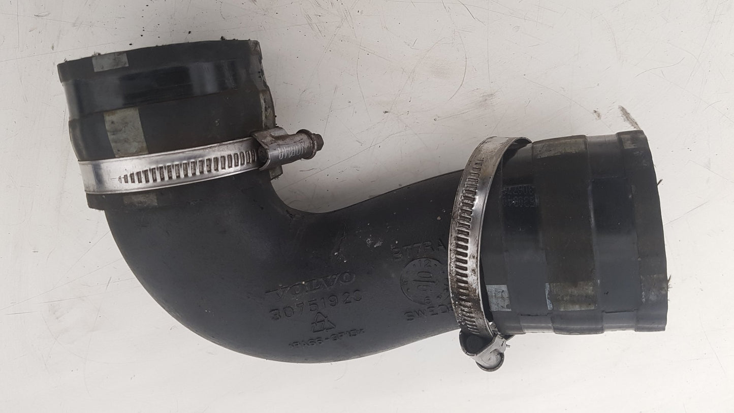 2000 - 2007 Volvo XC70  Estate Intercooler Pipe 30751920