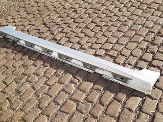 2008 - 2016 Volvo V70 III 135 Estate Right Side Skirt 426 SILVER