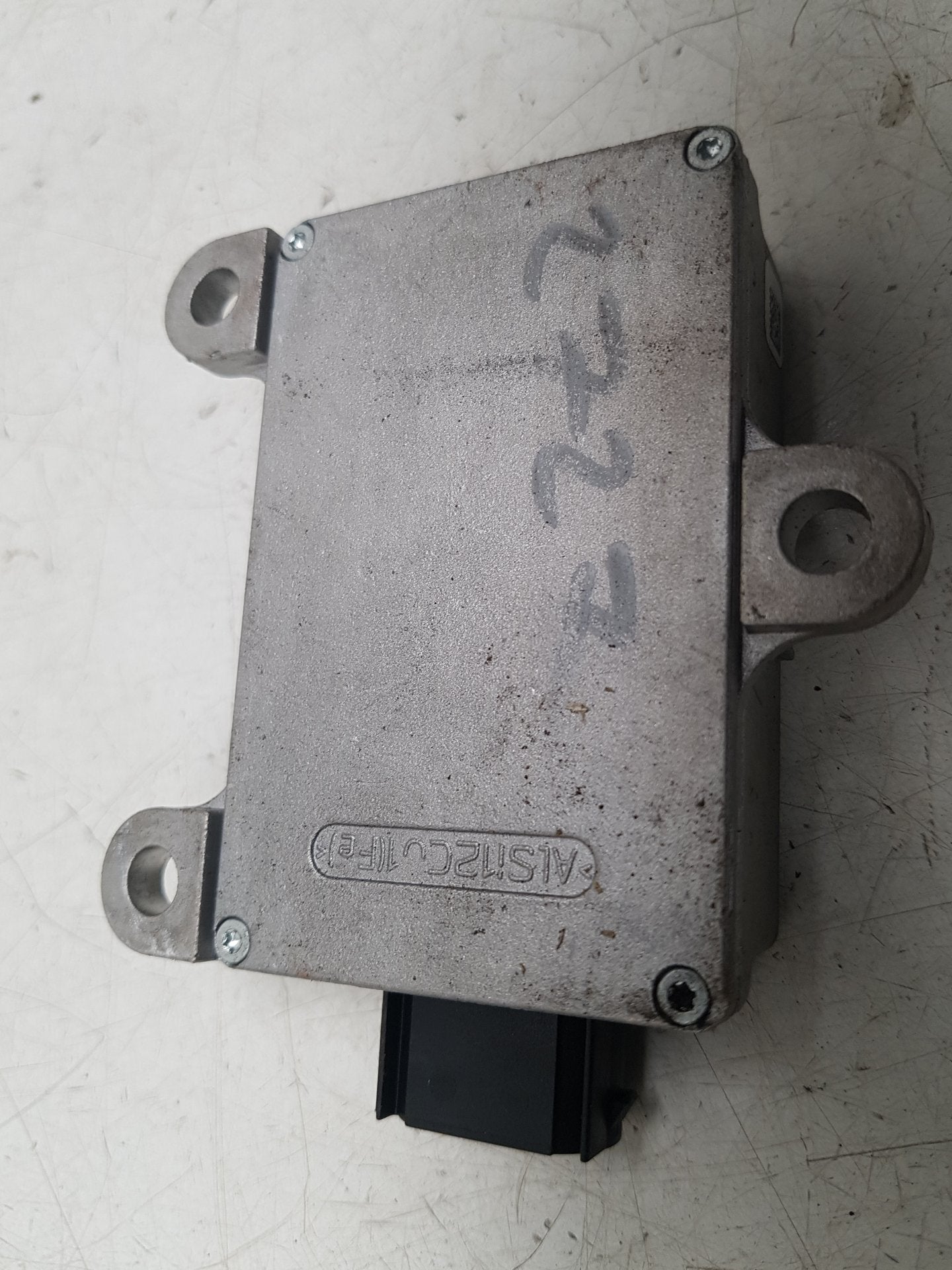 2004 Saab 9-3  Convertible YAW SENSOR 9184504