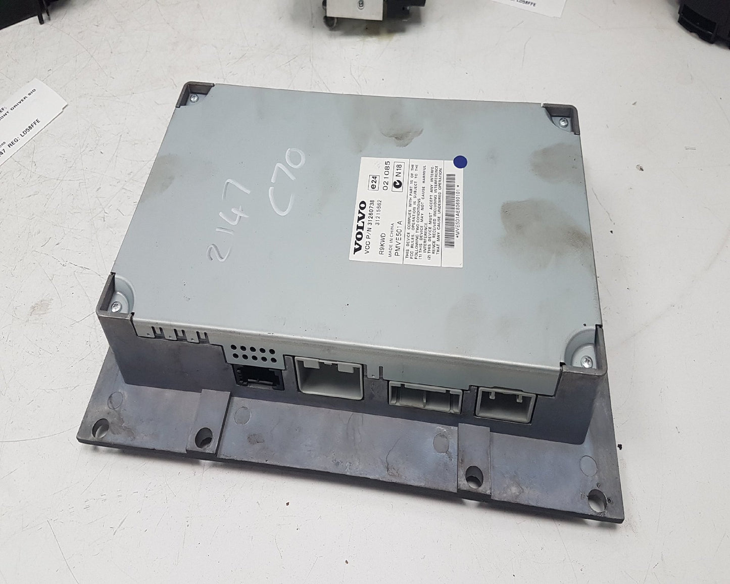 2006 - 2009 Volvo C70  Convertible Amplifier 31260738