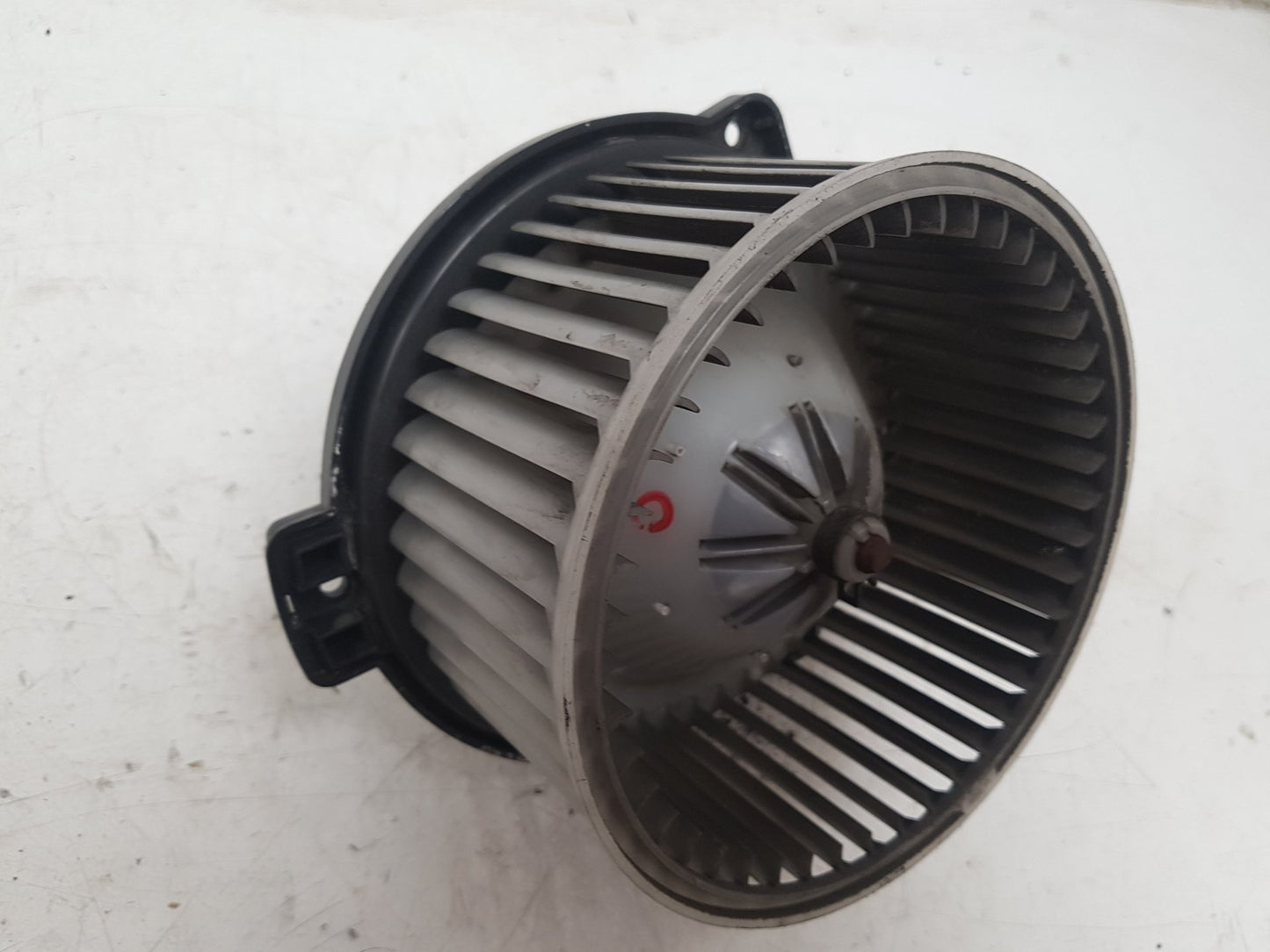 2000 - 2004 Volvo V40  Estate Blower Motor 30858848