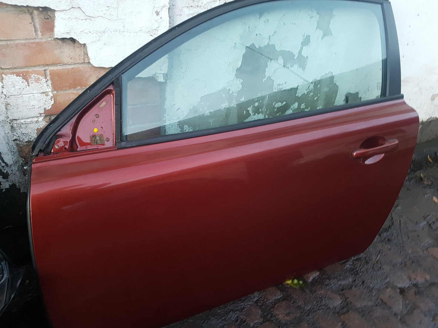 2006 - 2012 Volvo C30  Hatchback DOOR - BARE (FRONT PASSENGER SIDE) 31335483
