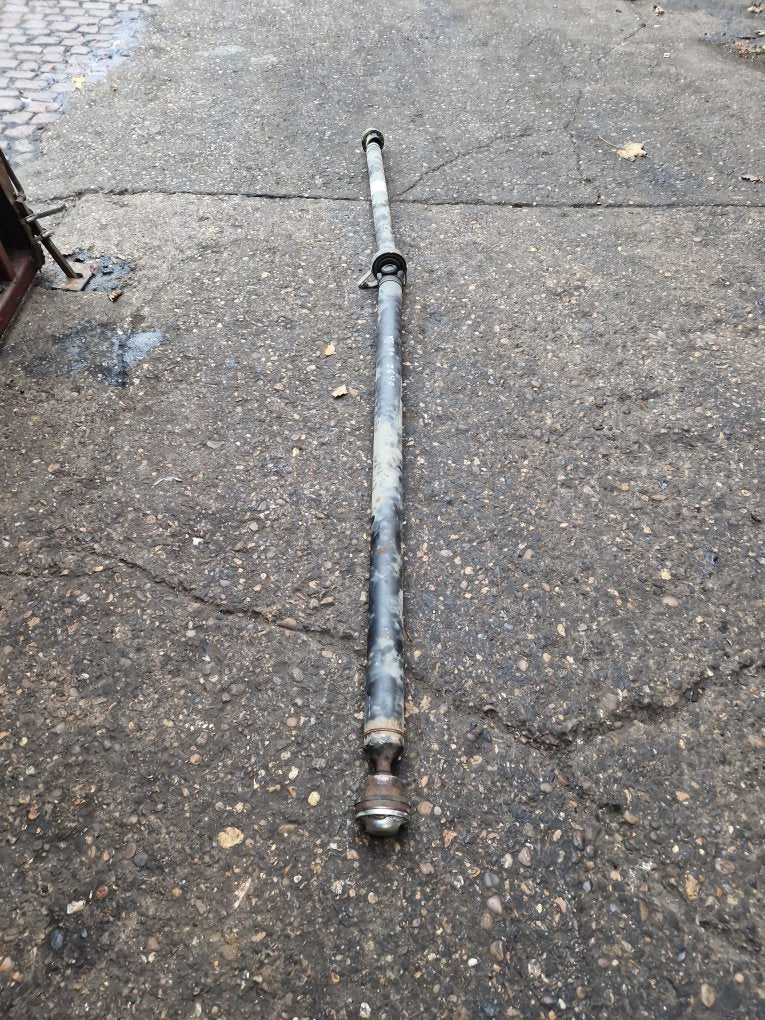 2002 - 2006 Volvo XC90  Estate Driveshaft/Mid Shaft 8689886