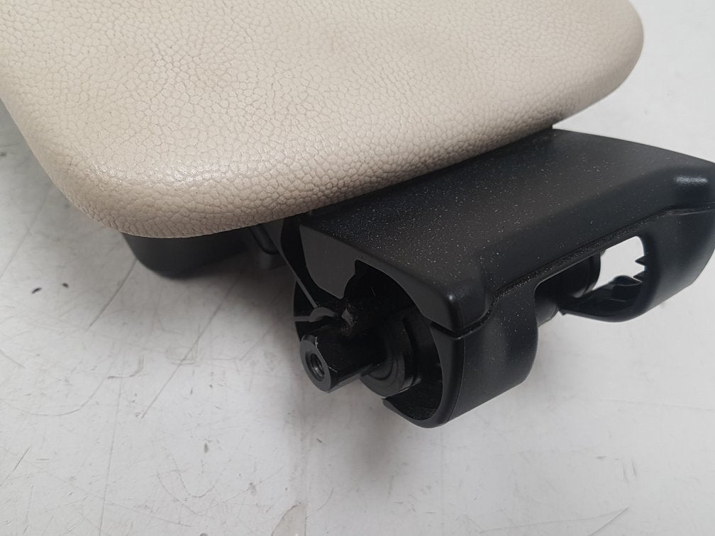 2007 - 2012 Volvo C70  Convertible Armrest 31307598