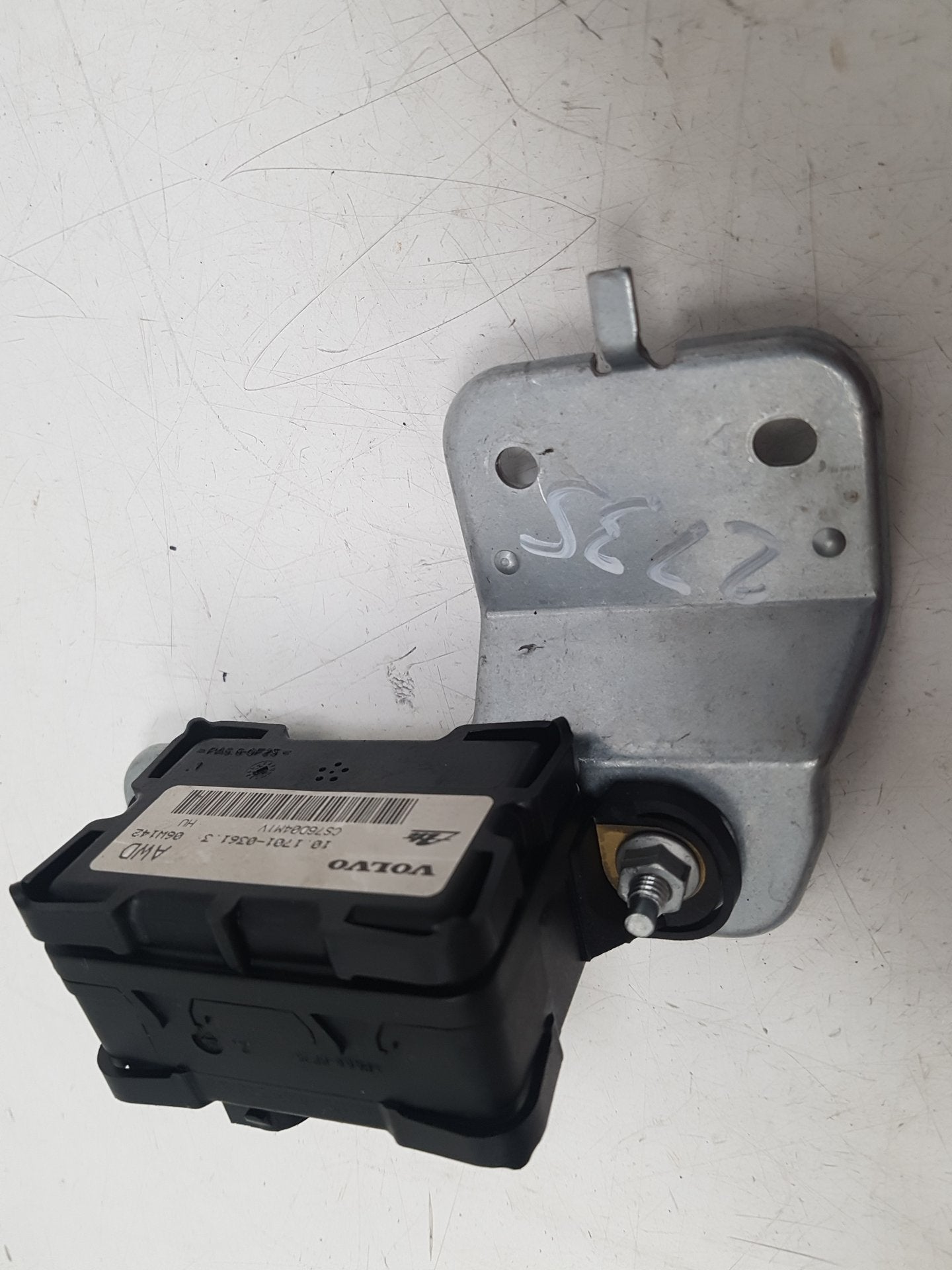 2000 - 2007 Volvo XC70  Estate YAW SENSOR 30667844AA
