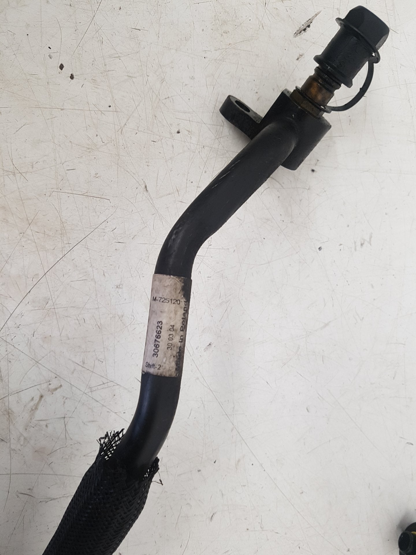2002 - 2006 Volvo XC90  Estate A/C Pipe  30676623