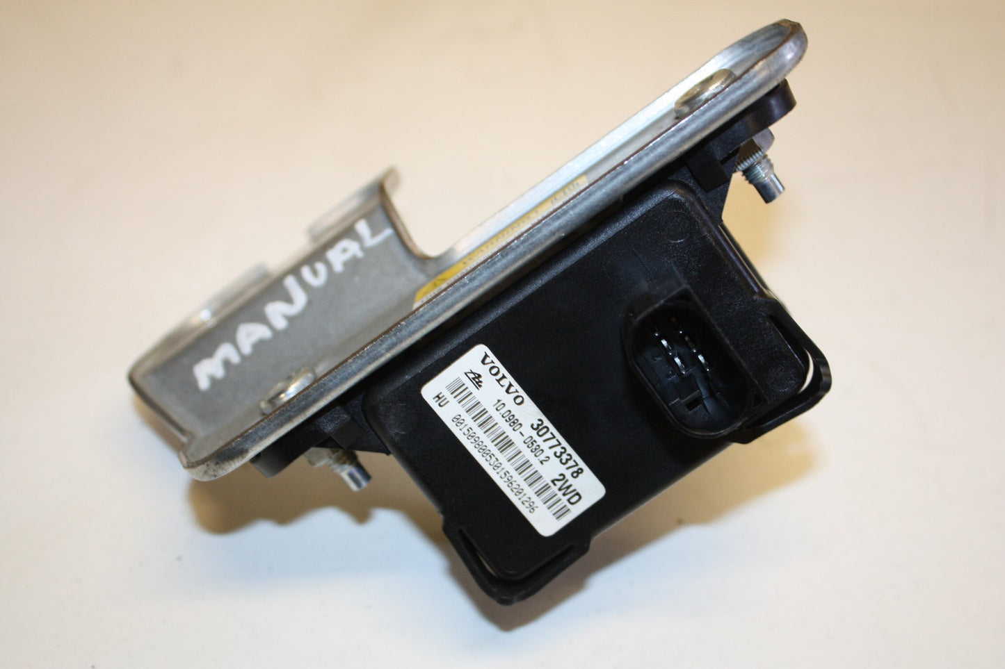 2004 - 2008 Volvo V70  Estate YAW SENSOR 30773378