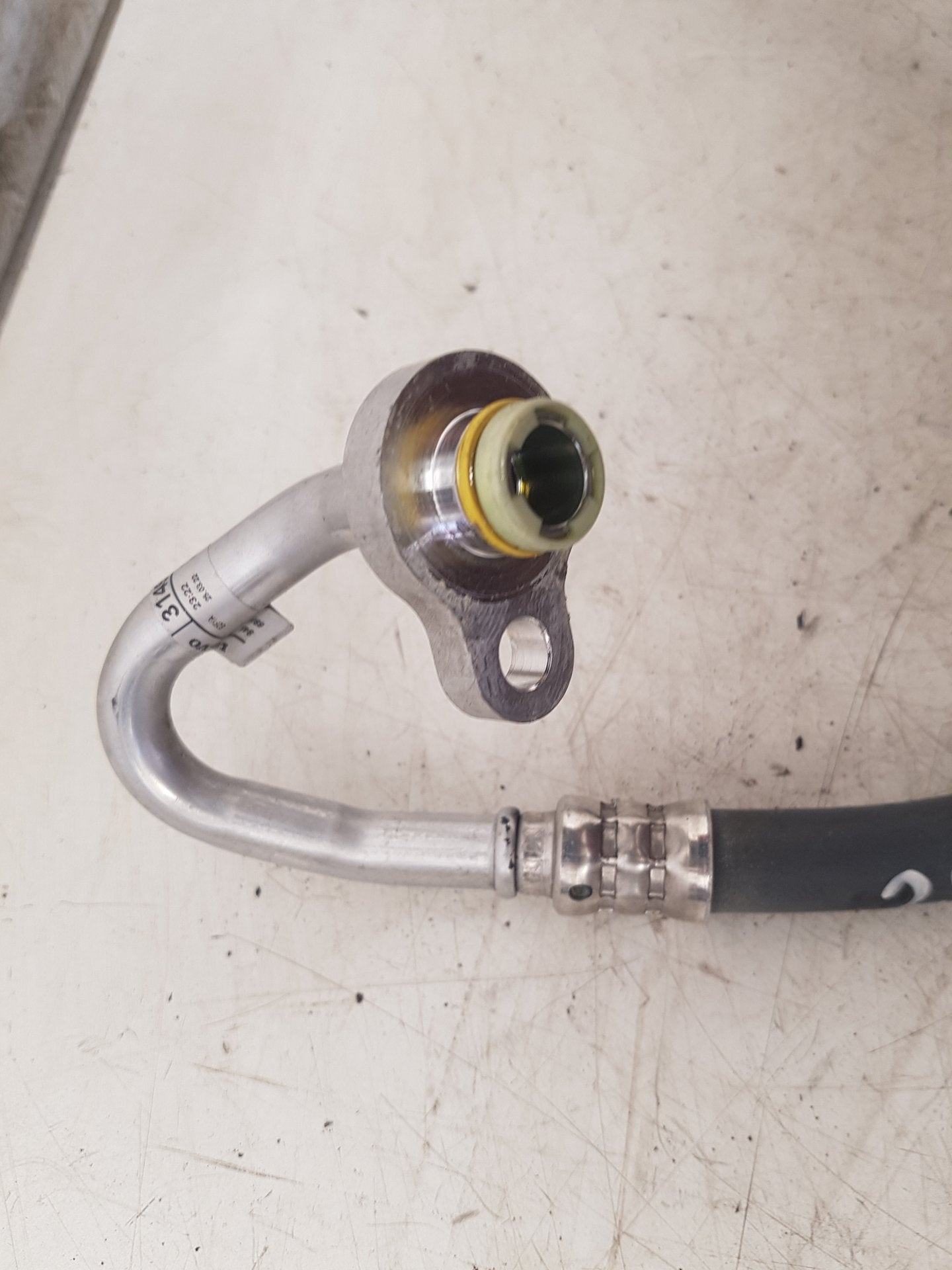 2017 - 2025 Volvo V90 235, 236 Estate A/C Pipe  31497391
