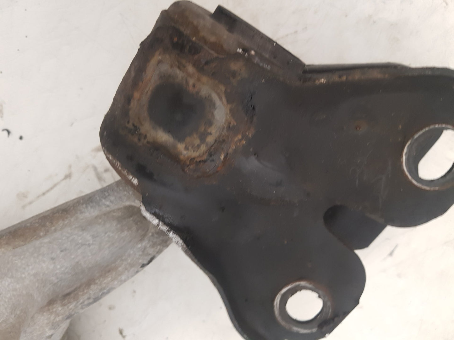 2010 - 2015 Volvo S80 II 124 Saloon Right Front Lower Control Arm 31429321