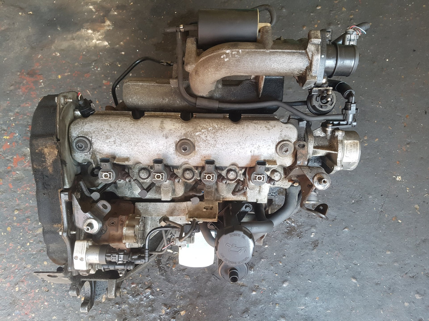 2000 - 2004 Volvo V40  Estate Engine D4192 T2
