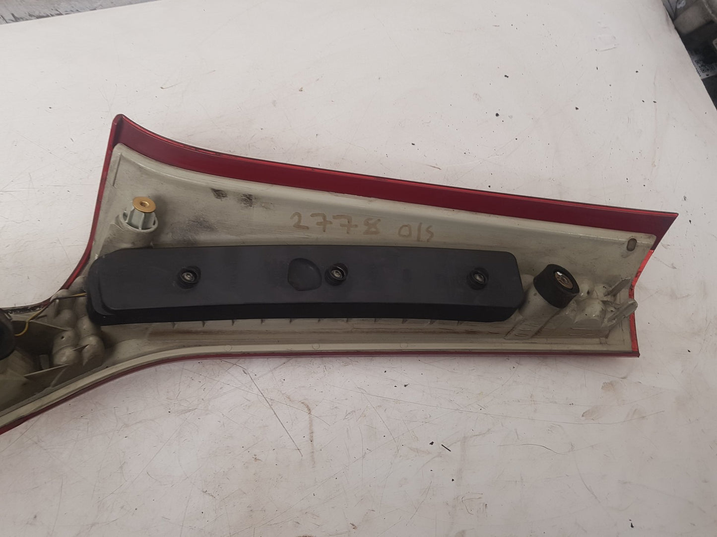 2008 - 2012 Volvo V70  Estate Right Taillight 31395069
