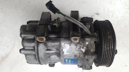 2006 - 2013 Volvo C30  Hatchback A/C Compressor 31291881