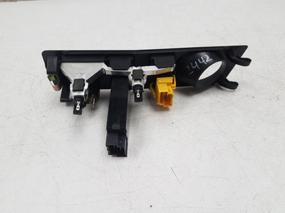 1991 - 1998 Volvo 940  Estate Headlight Switch 6848730