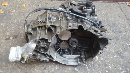 2010 - 2012 Volvo V50   Estate Manual Gearbox 31280650