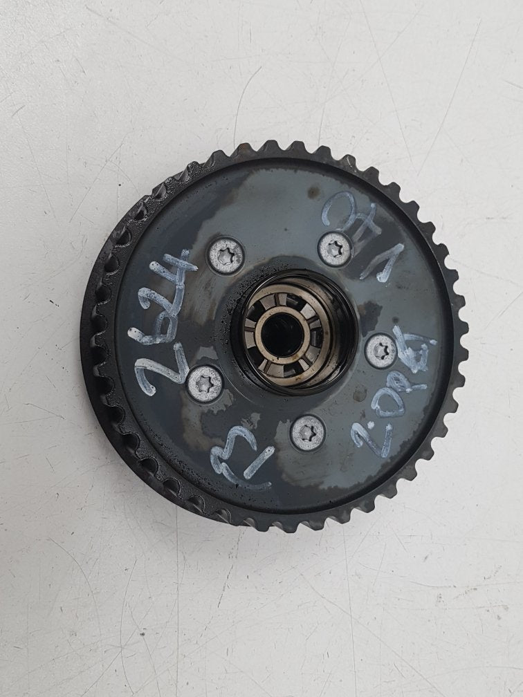2015 - 2019 Volvo V40 Cross Country  Hatchback GEAR PULLEY 31480437