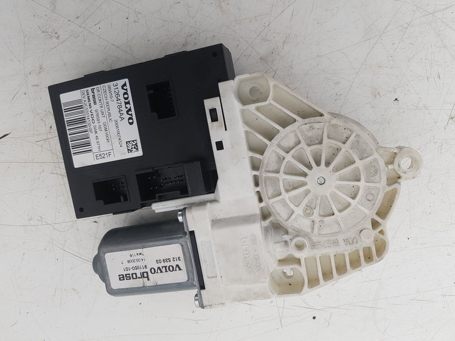 2004 - 2010 Volvo V50  Estate WINDOW REG MOTOR (DRIVERS SIDE FRONT) 31264784AA