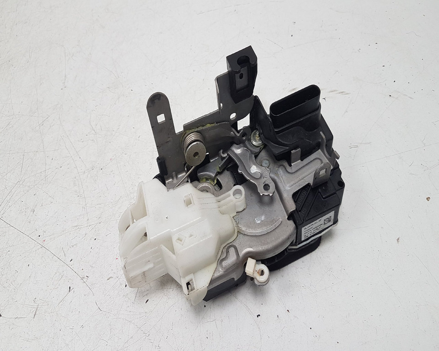 2012 - 2017 Volvo V40  Hatchback Left Front Door Lock Actuator 31440391