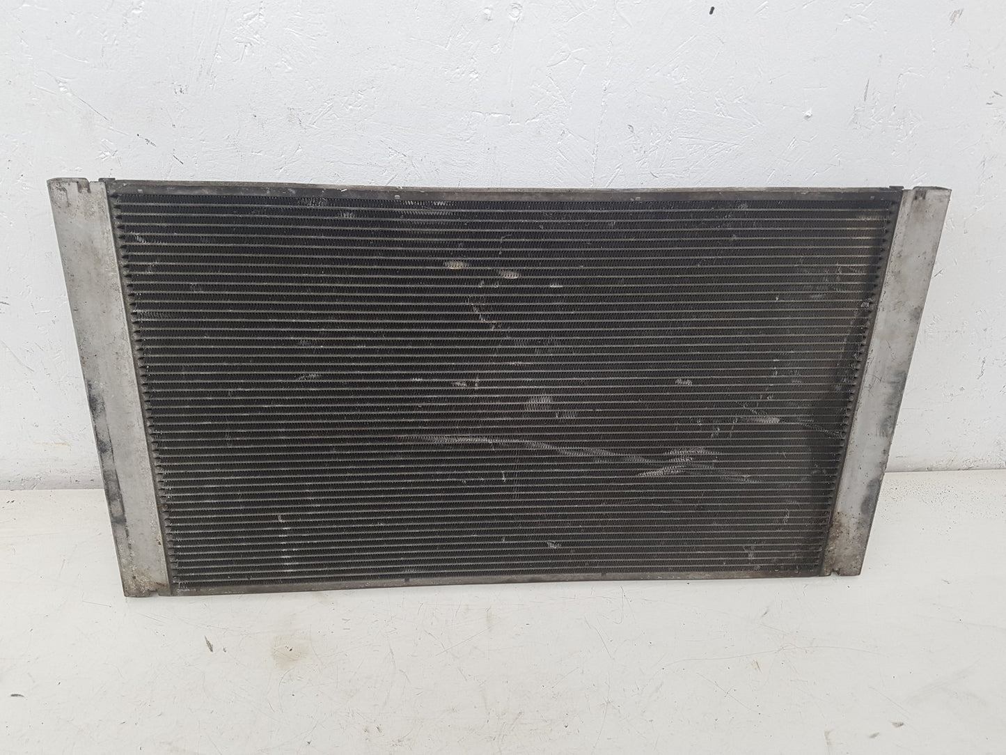 2004 - 2010 Volvo V50   Estate RADIATOR (MANUAL) (A/C CAR) 37206