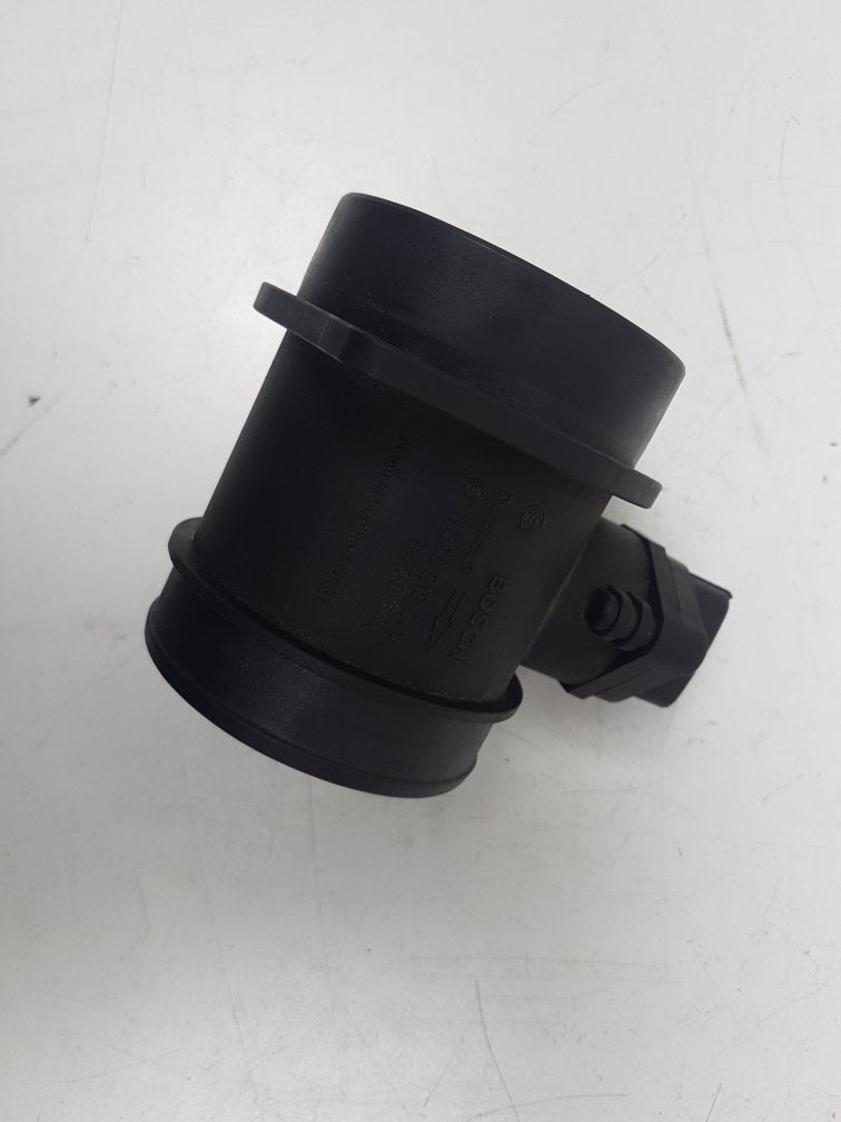 1999-2002 Volvo S60 S80 V70 C70 Air Flow Meter MAF 9470640 0280218045