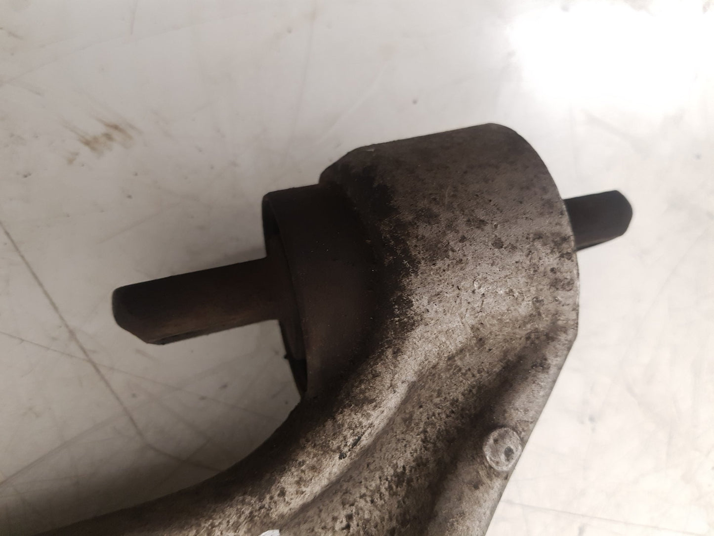 2000 - 2007 Volvo V70 II 285 Estate Left Front Lower Control Arm