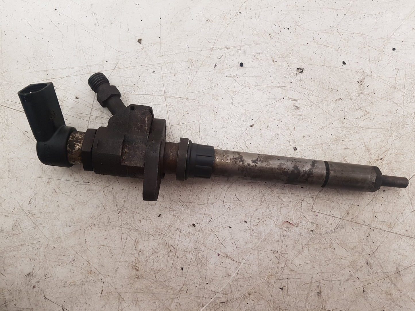 2004 - 2010 Volvo V50   Estate Fuel Injector 9657144580