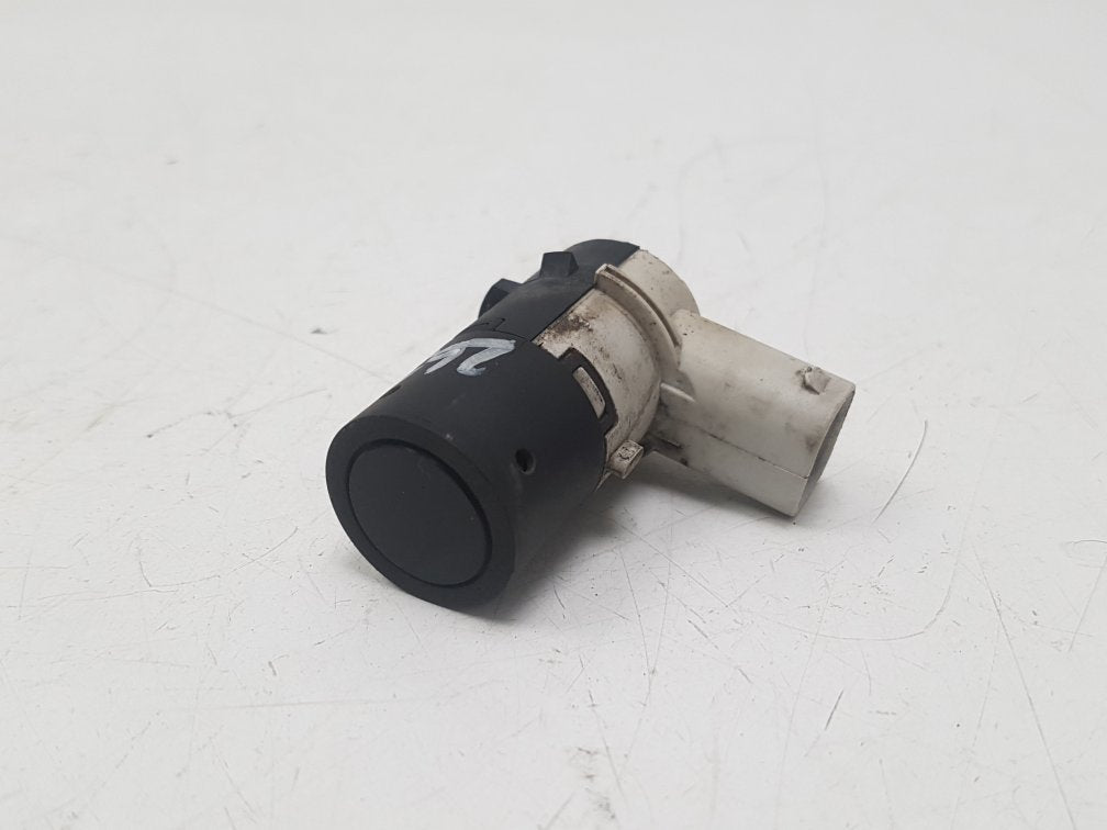 2002 - 2006 Volvo XC90  Estate Rear Parking Sensor 30668100