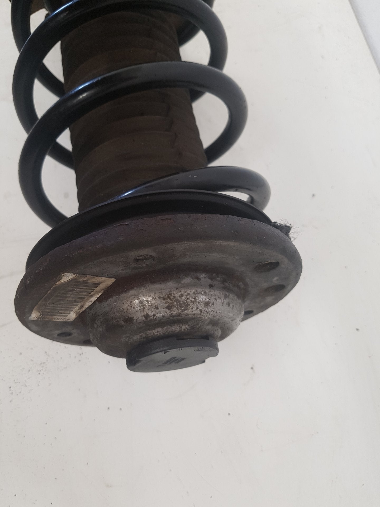 2005 - 2015 Saab 9-3  Estate Left Front Shock Absorber 12776174